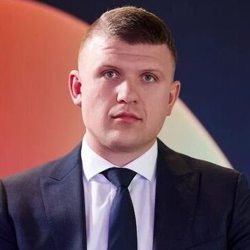 Дмитрий Шарапов